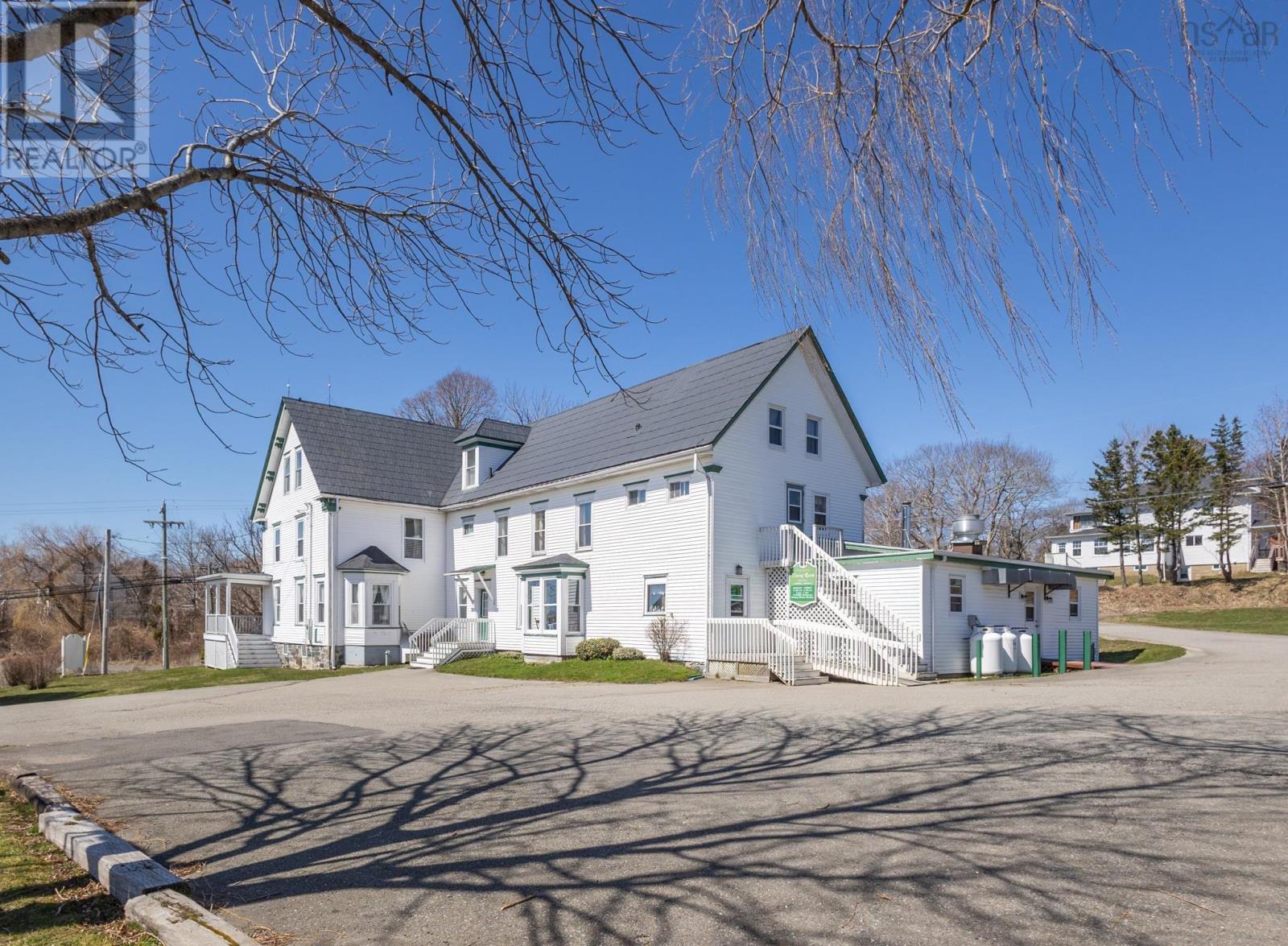 4616 Highway 1, Weymouth, Nova Scotia  B0W 3T0 - Photo 3 - 202407363