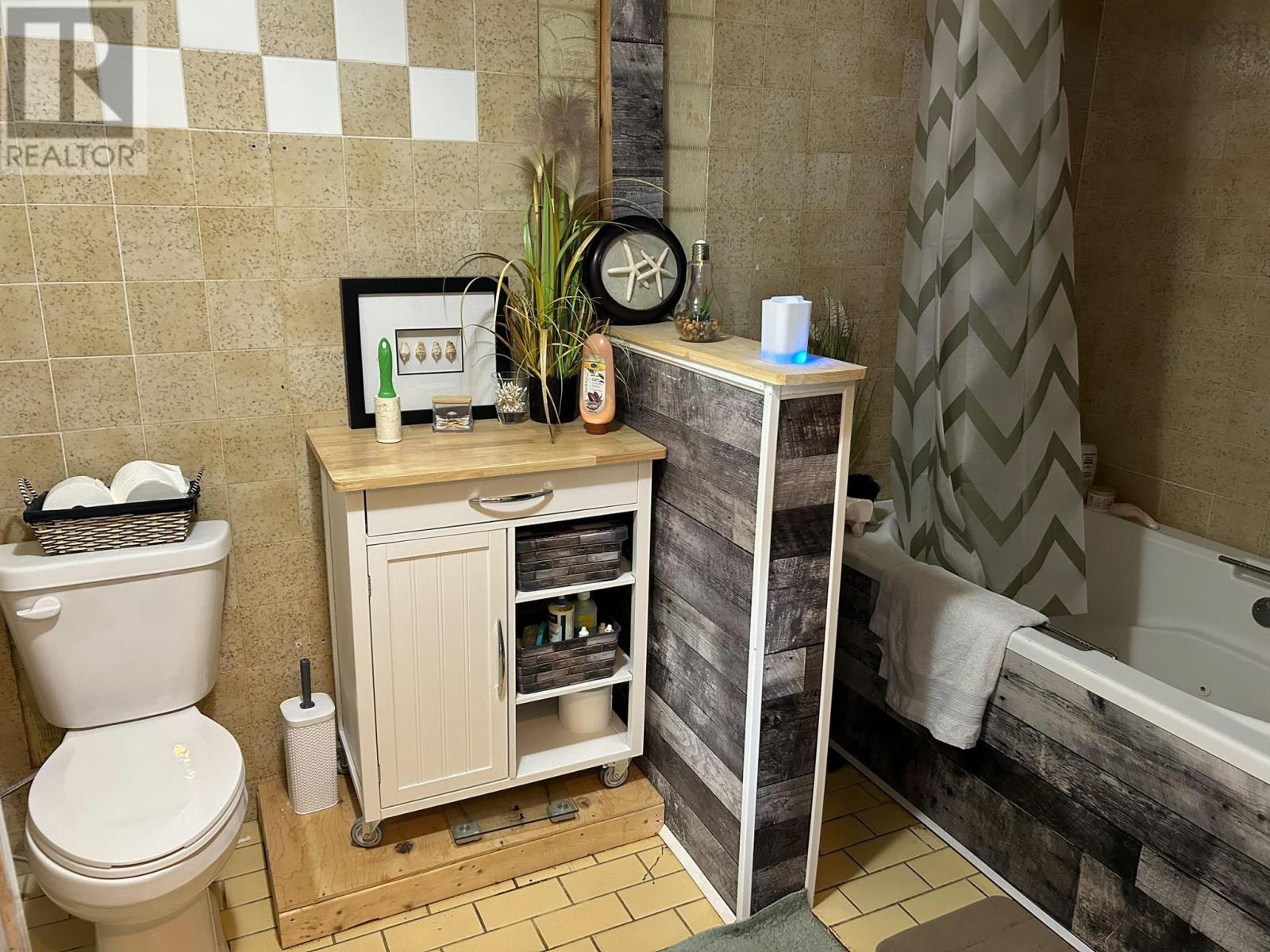 2656 Highway 376, Lyons Brook, Nova Scotia  B0K 1H0 - Photo 14 - 202419754