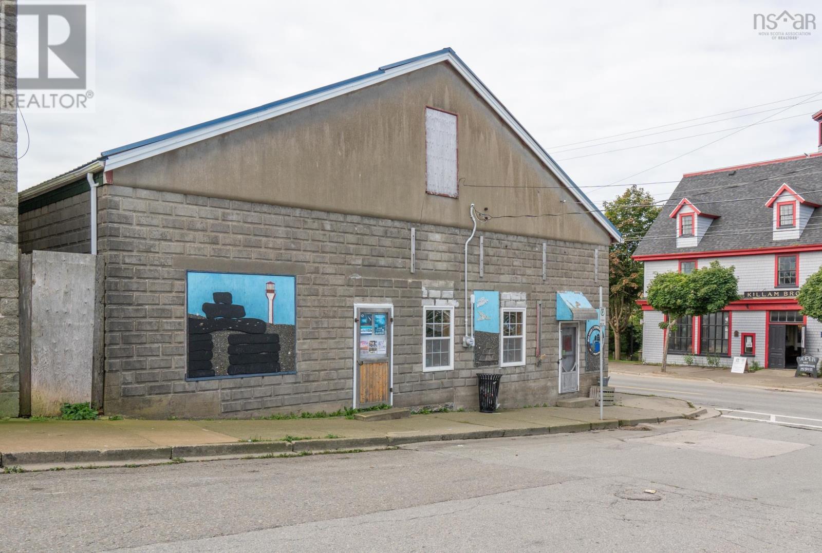 1 Central Street, Yarmouth, Nova Scotia  B5A 3H1 - Photo 5 - 202420304