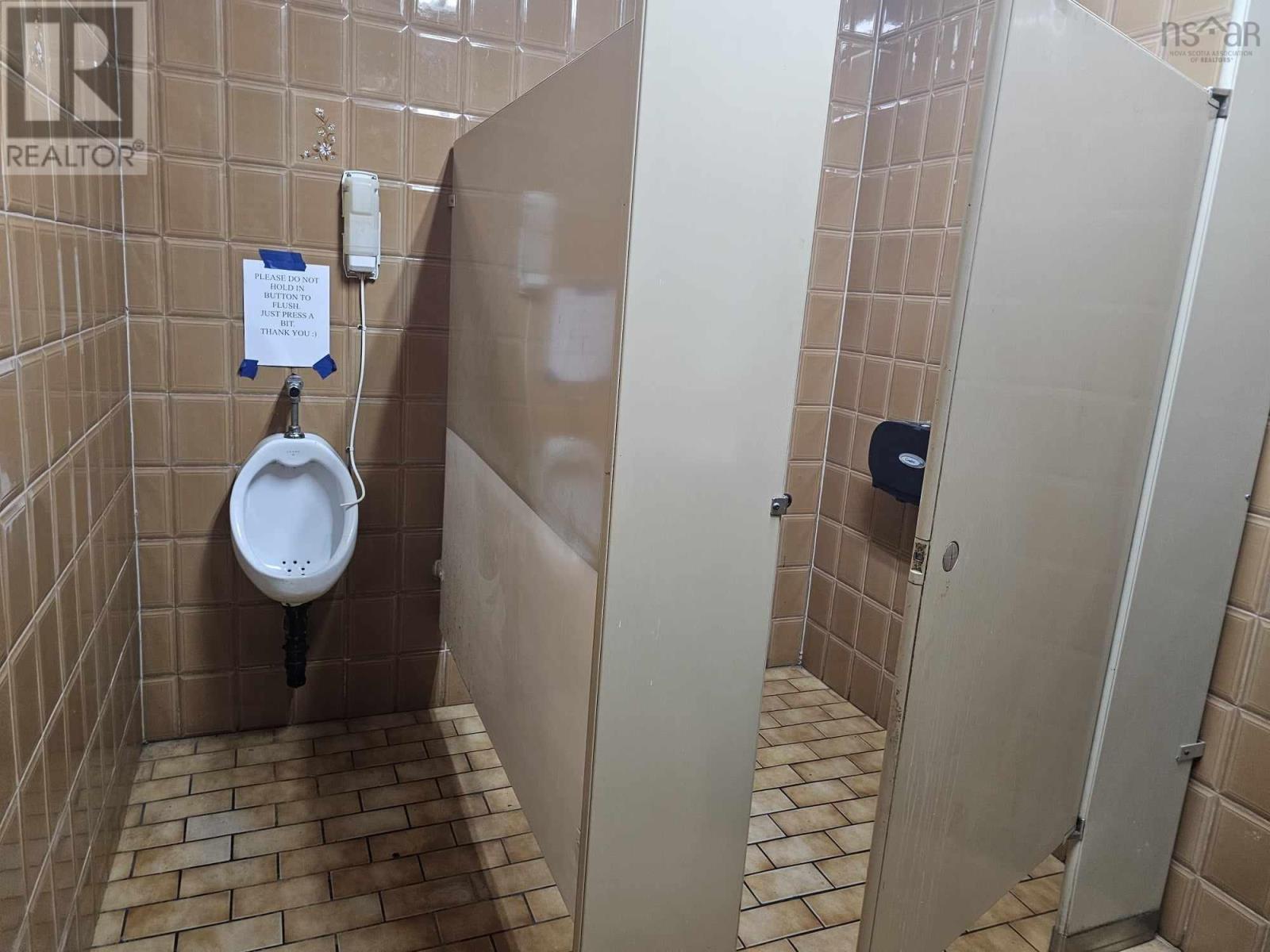 6 Sterling Road, Glace Bay, Nova Scotia  B1A 3X3 - Photo 28 - 202427151