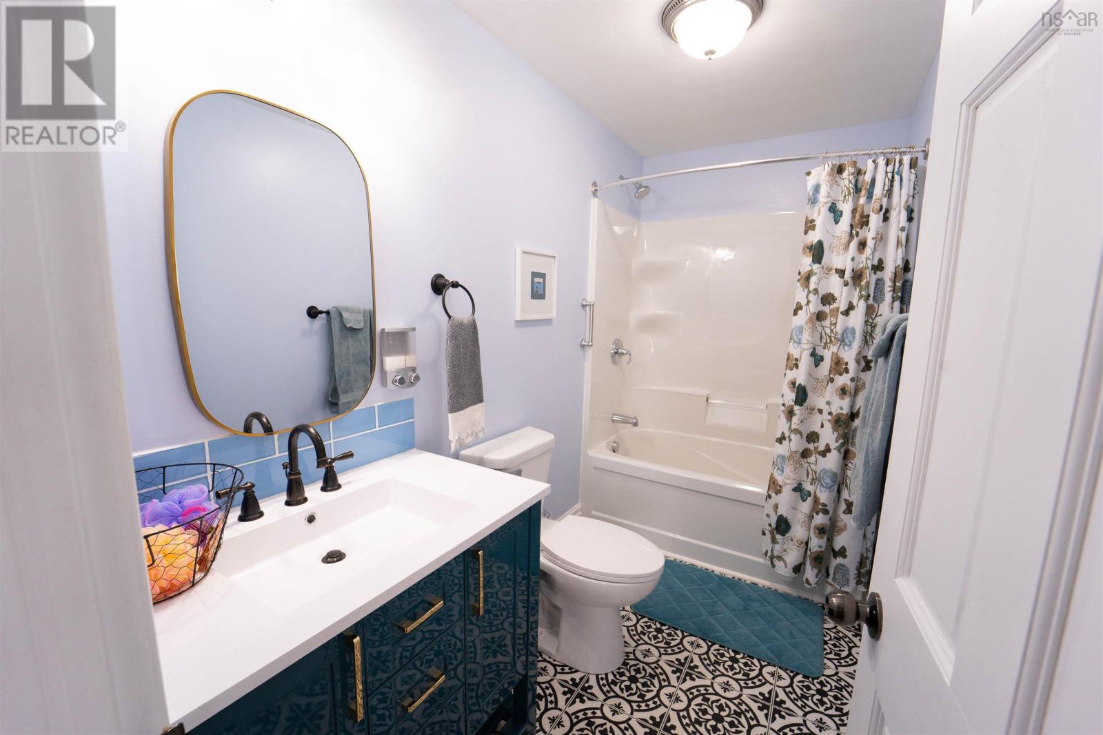 68 Front Street, Pictou, Nova Scotia  B0K 1H0 - Photo 11 - 202500852