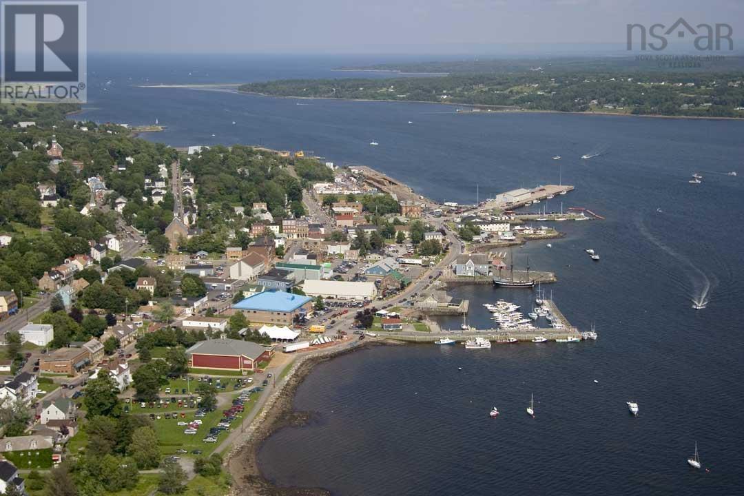 68 Front Street, Pictou, Nova Scotia  B0K 1H0 - Photo 18 - 202500852
