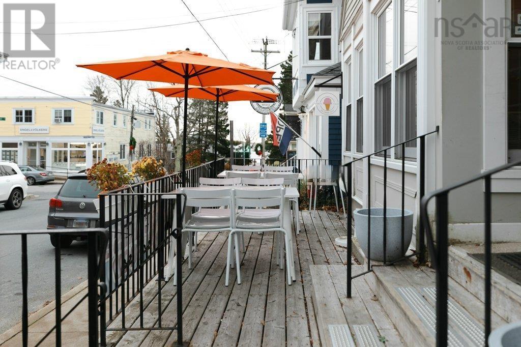 43 Queen Street, chester, Nova Scotia