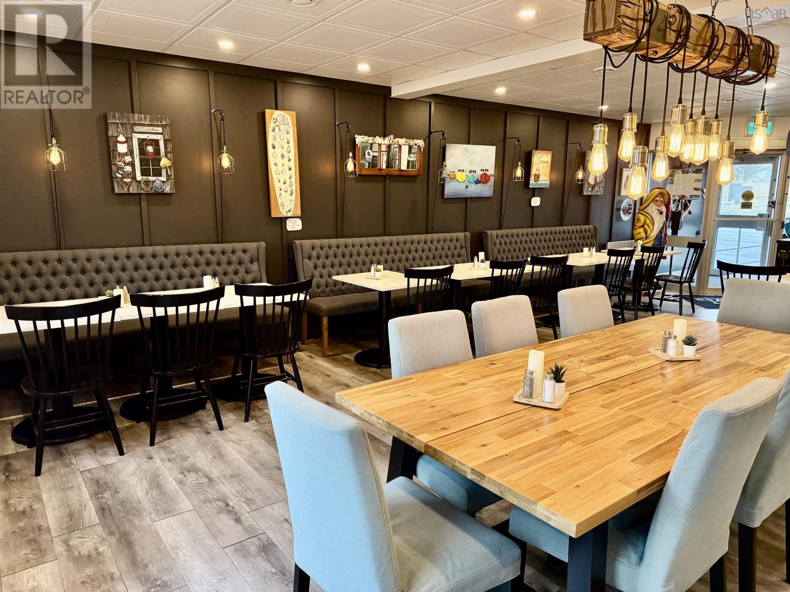 2732 Main Street, Clark's Harbour, Nova Scotia  B0W 1P0 - Photo 11 - 202502052