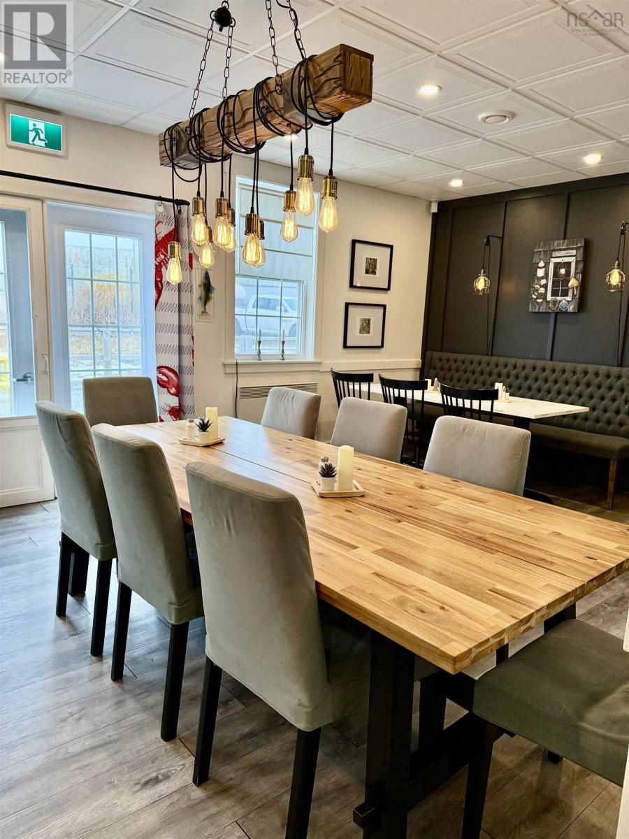 2732 Main Street, Clark's Harbour, Nova Scotia  B0W 1P0 - Photo 18 - 202502052