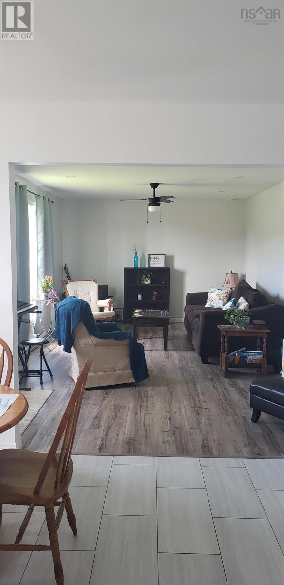 11 Toulouse Street, St. Peter's, Nova Scotia  B0E 3B0 - Photo 6 - 202503425