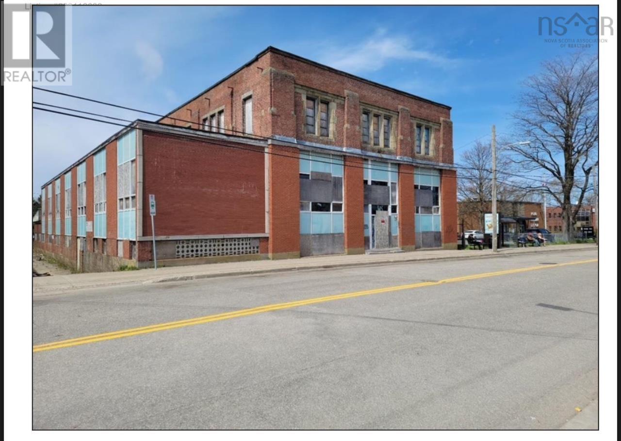 75 Dorchester Street, Sydney, Nova Scotia  B1P 5Y9 - Photo 2 - 202504599