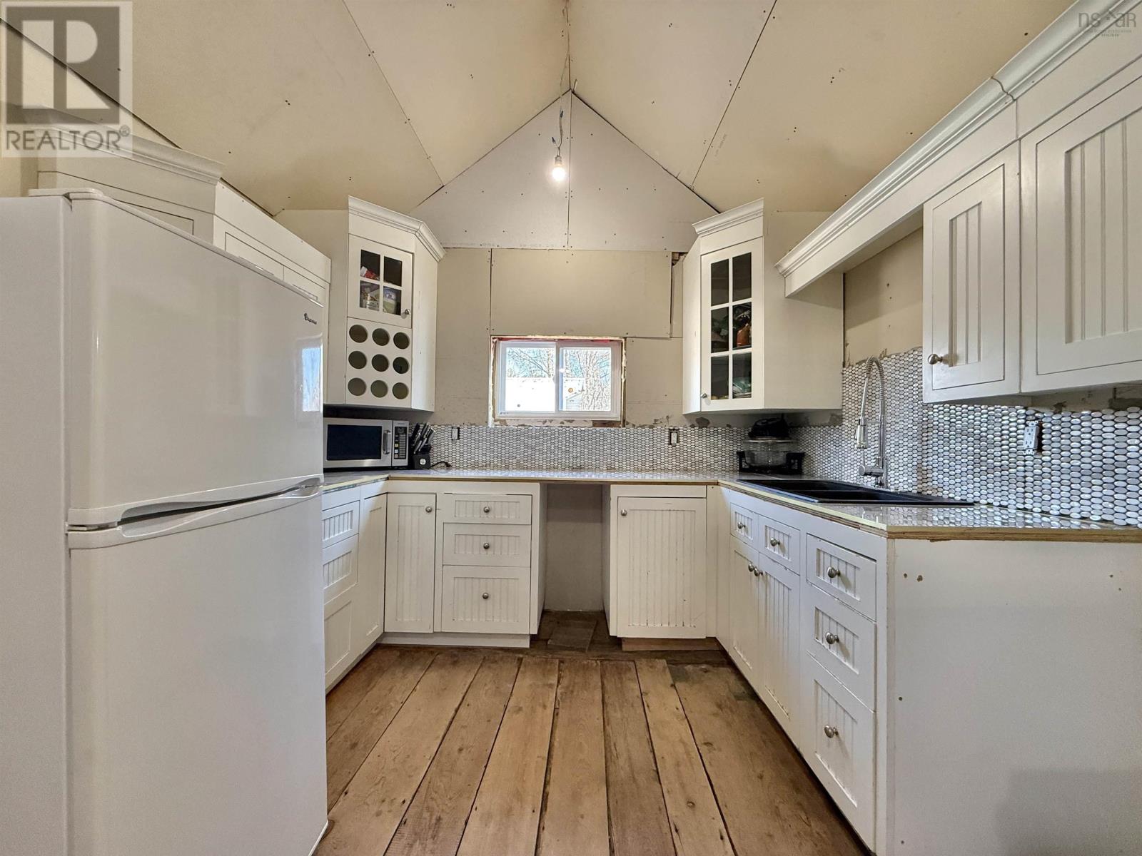 1331 Highway 3, Mill Village, Nova Scotia  B0J 2H0 - Photo 16 - 202505064