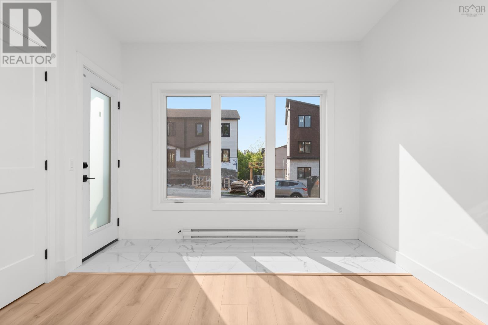 130 Colonial Crescent, Halifax, Nova Scotia  B3R 0H8 - Photo 2 - 202505169