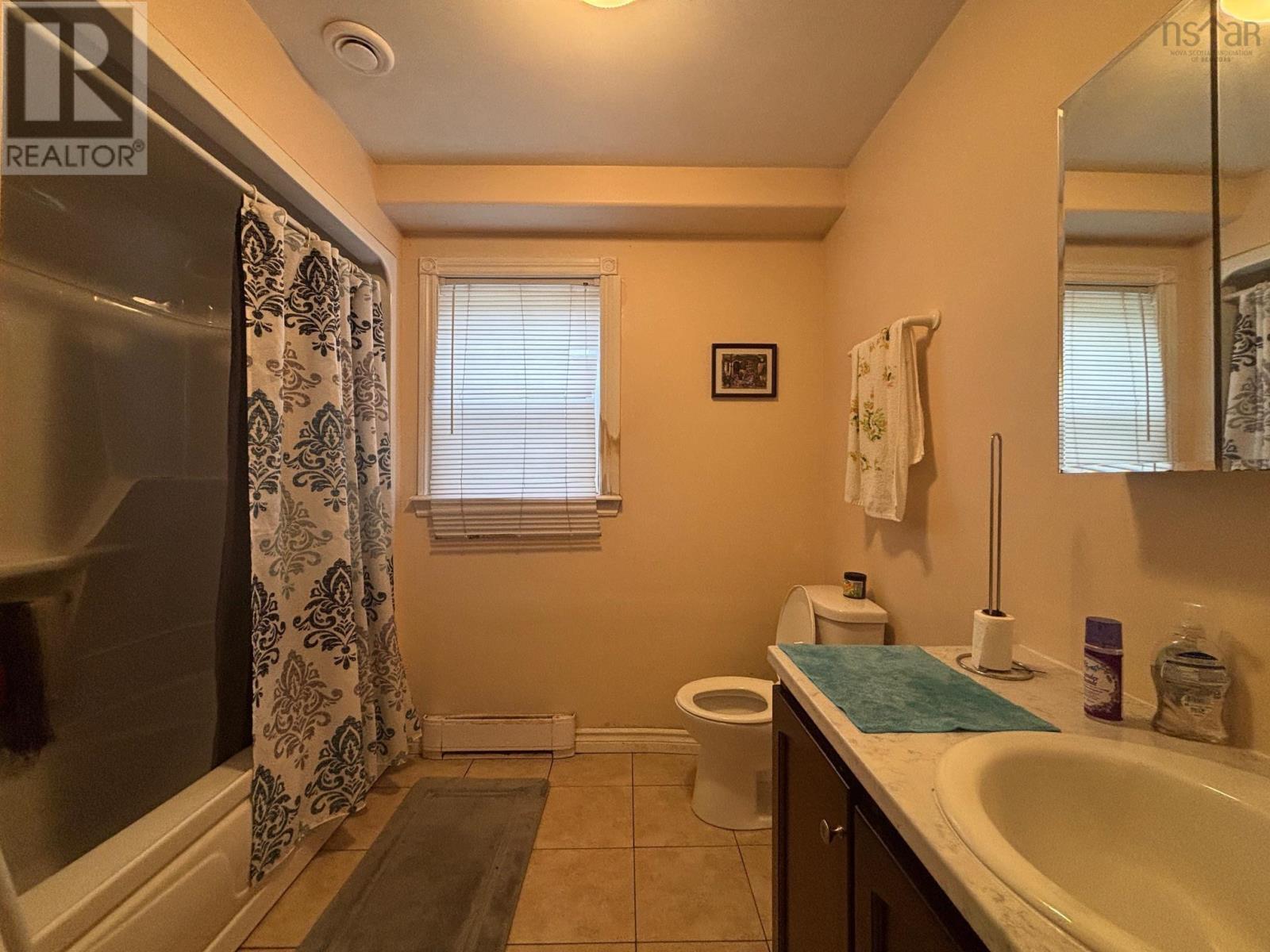 272/274 York Street, Glace Bay, Nova Scotia  B1A 2M3 - Photo 24 - 202505687