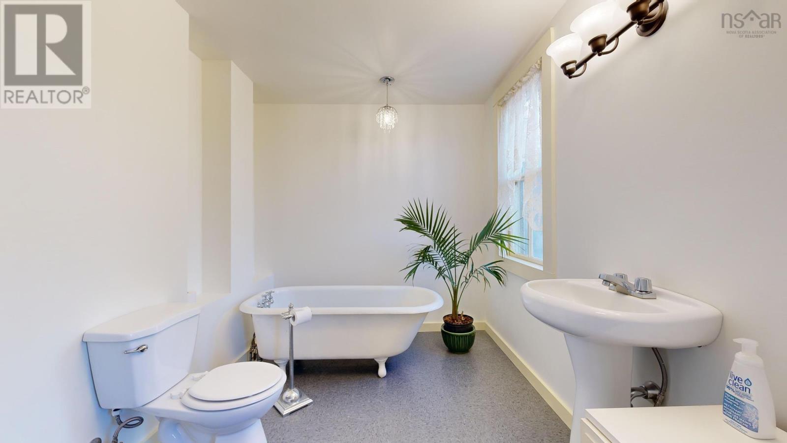 62 Chapel Street, Annapolis Royal, Nova Scotia  B0S 1A0 - Photo 15 - 202506211