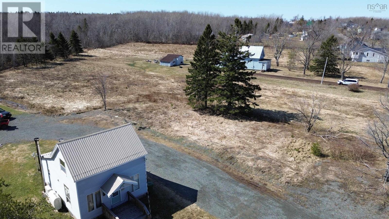 2470 Athol Road, Springhill, Nova Scotia  B0M 1X0 - Photo 4 - 202506595