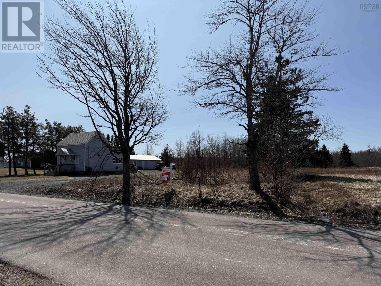 2470 Athol Road, Springhill, Nova Scotia  B0M 1X0 - Photo 8 - 202506595