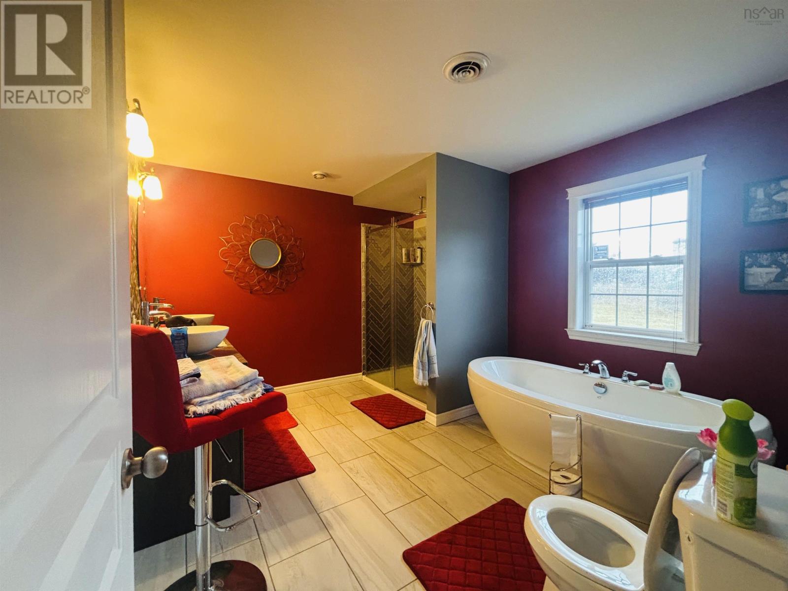 110 Browns Rd, New Victoria, Nova Scotia  B1H 4Y8 - Photo 12 - 202506796