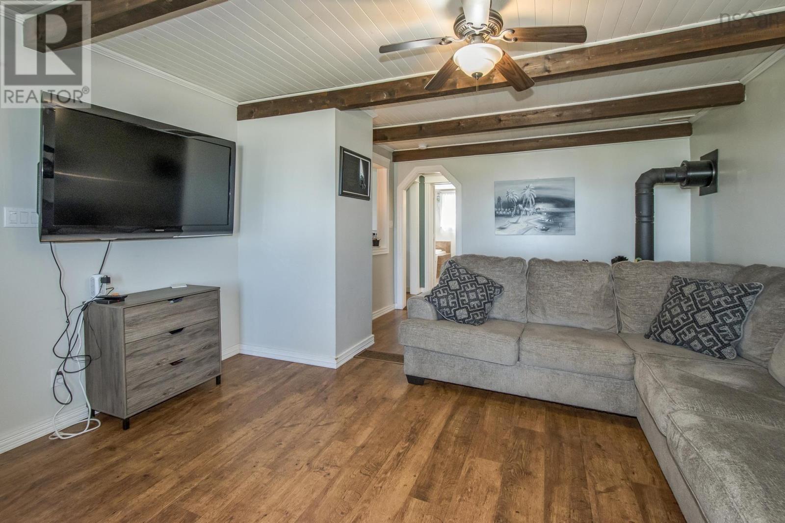 1 Atlantic Street, Clark's Harbour, Nova Scotia  B0W 1P0 - Photo 14 - 202506896