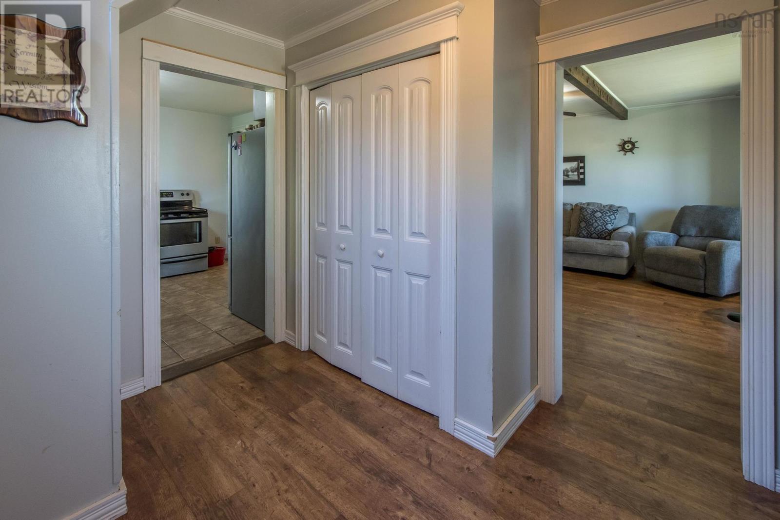 1 Atlantic Street, Clark's Harbour, Nova Scotia  B0W 1P0 - Photo 17 - 202506896