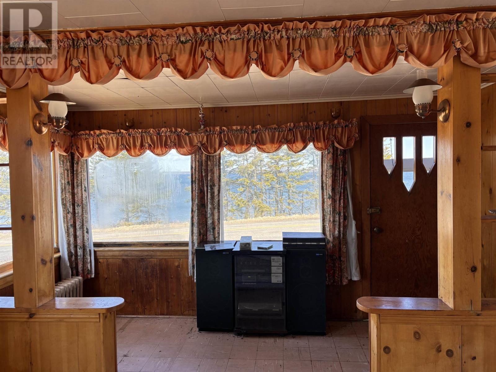 934 Mira Bay Drive, Catalone Gut, Nova Scotia  B1C 2B8 - Photo 9 - 202508086