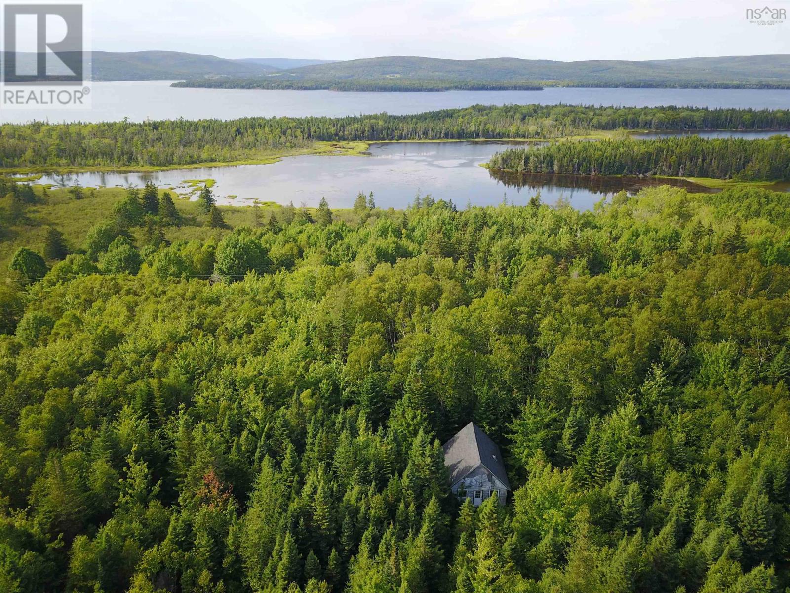 South Cove Road, South Cove, Nova Scotia  B0E 1T0 - Photo 2 - 202508087