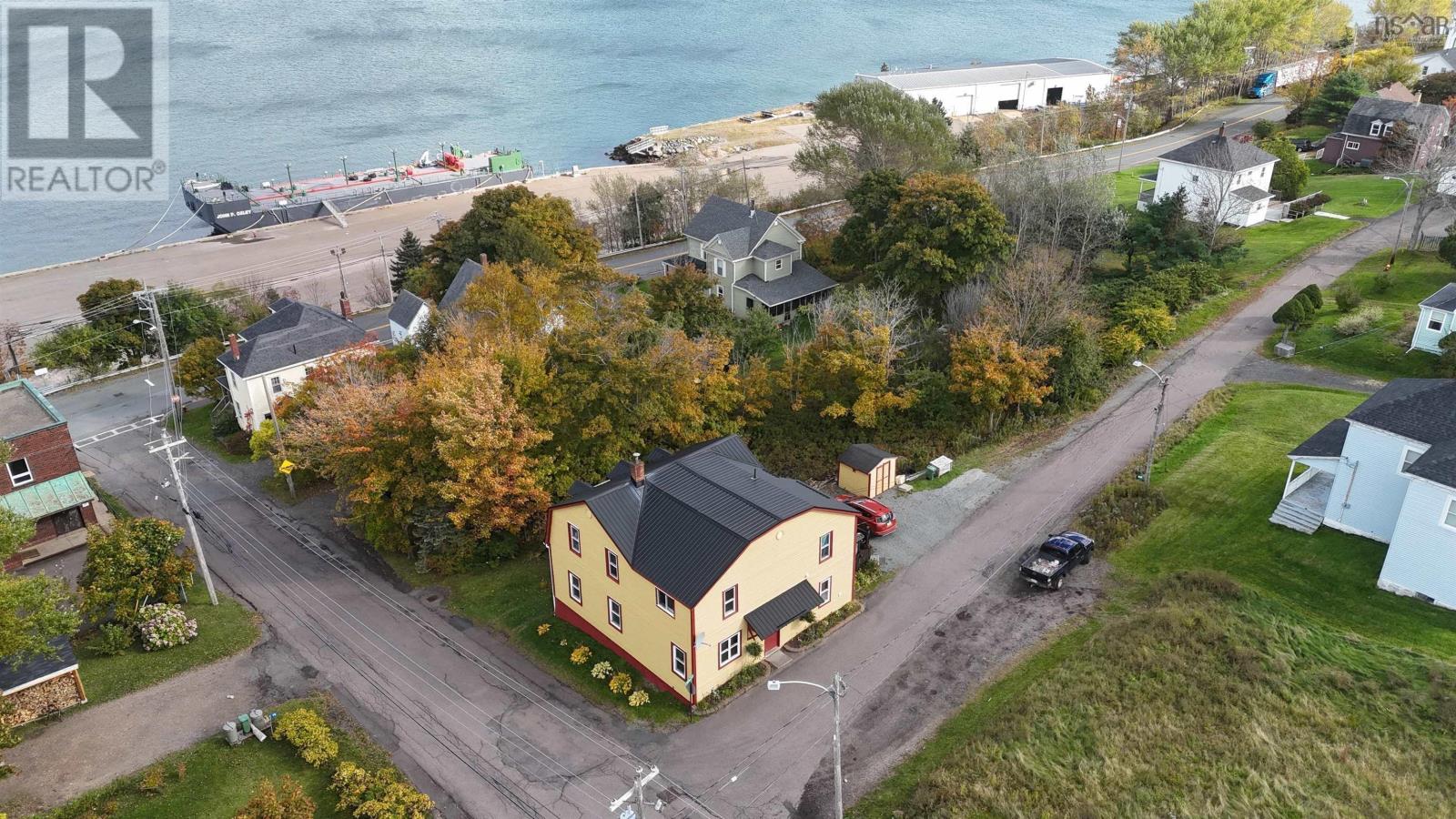 436 Wylde Street, Mulgrave, Nova Scotia  B0E 2G0 - Photo 1 - 202509104