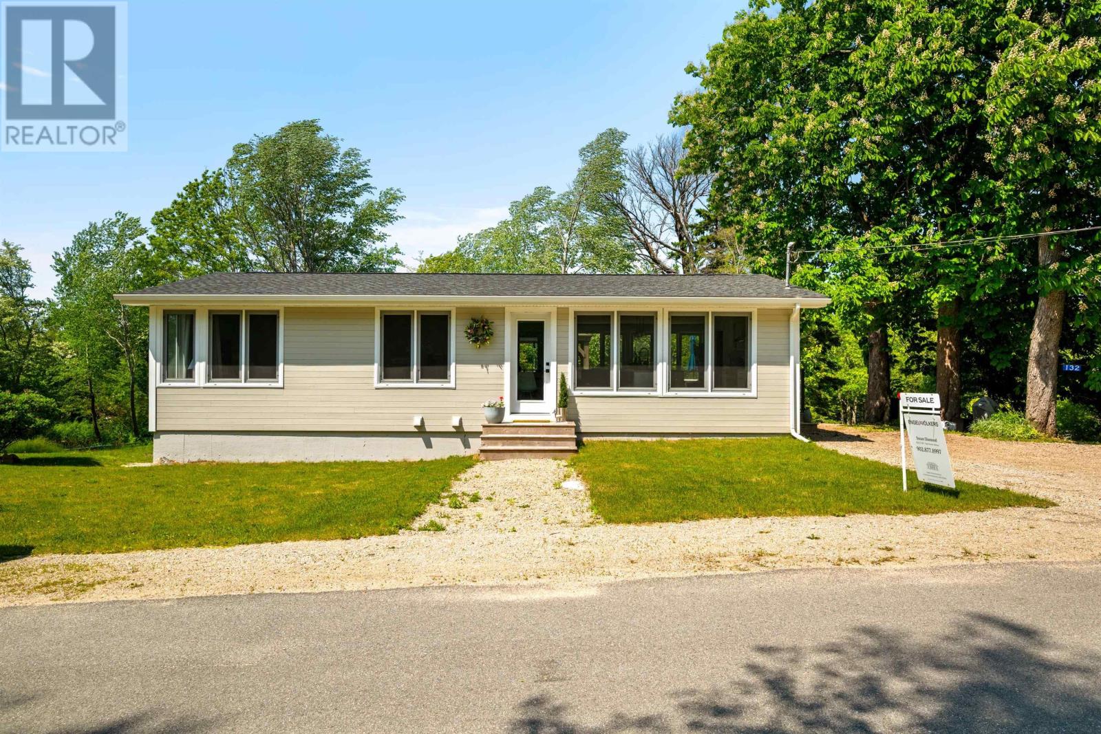 132 Regent Street, Chester, Nova Scotia  B0J 1J0 - Photo 4 - 202509205