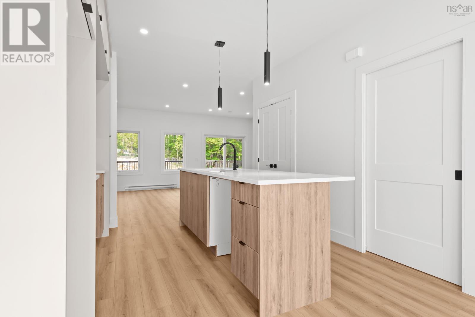 148 Colonial Crescent, Halifax, Nova Scotia  B3R 0H8 - Photo 5 - 202509285