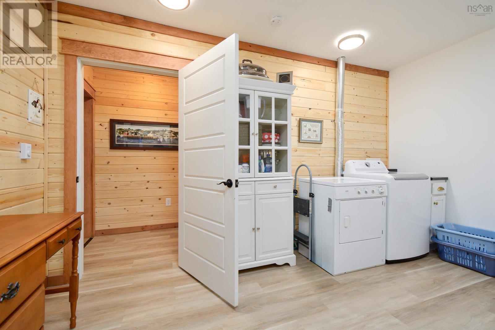 1005 Highway 205, Baddeck Bay, Nova Scotia  B0E 1B0 - Photo 34 - 202509898