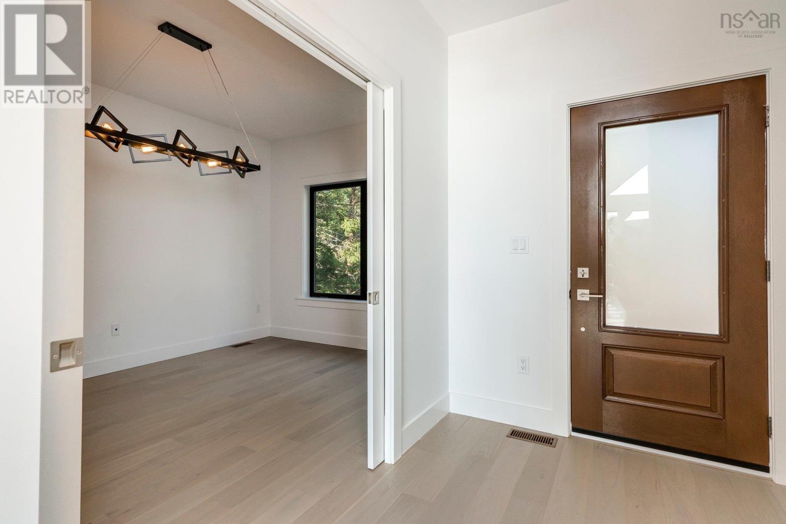 7410 St Margarets Bay Road, Boutiliers Point, Nova Scotia  B3Z 1S6 - Photo 9 - 202509960