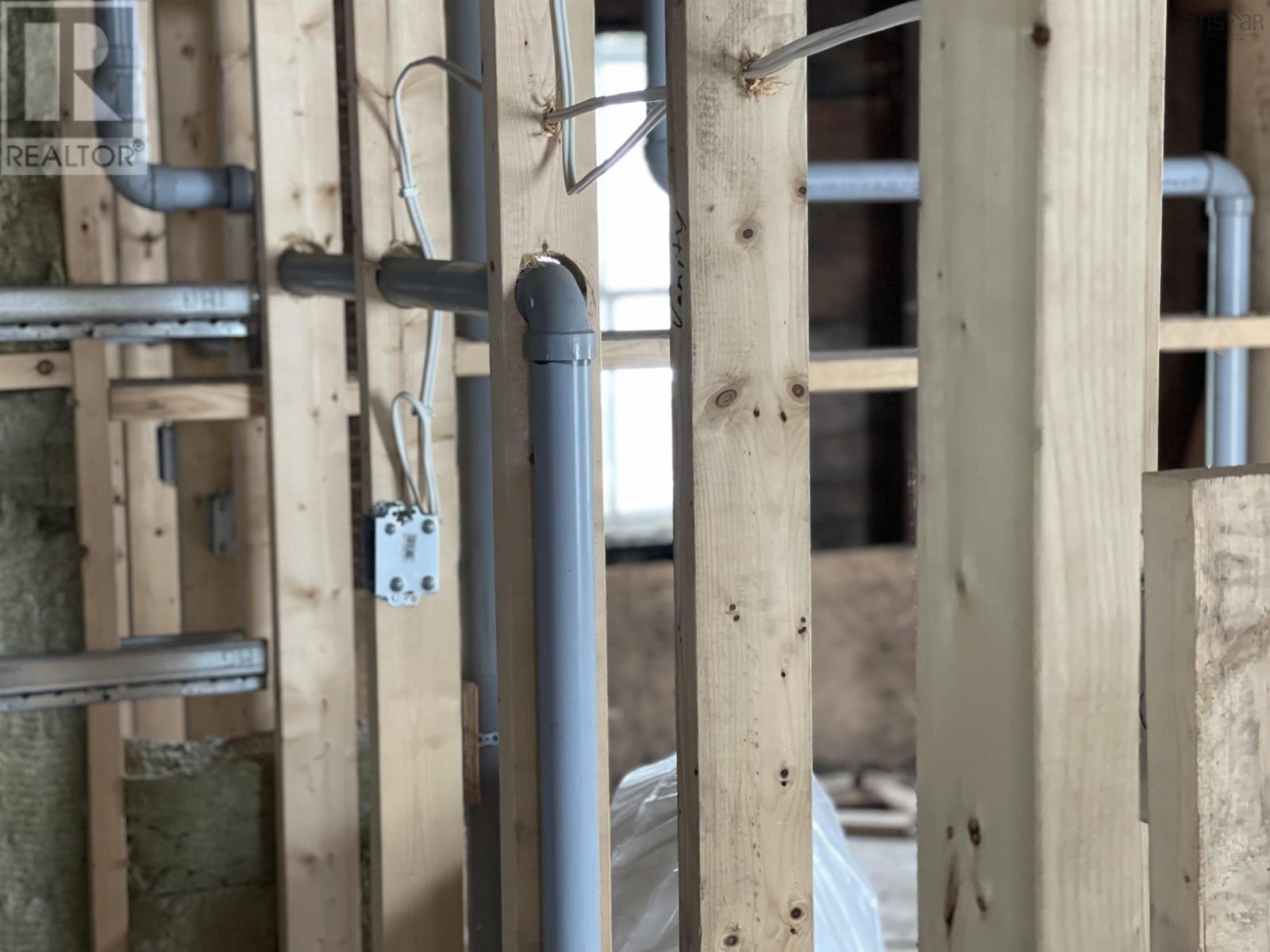 323 South Foord Street, Stellarton, Nova Scotia  B0K 1S0 - Photo 2 - 202509986