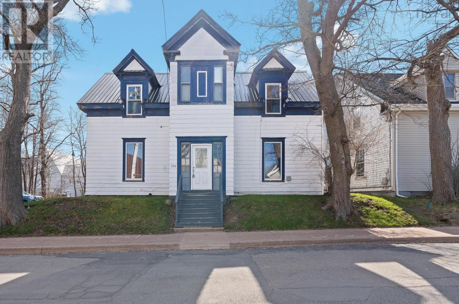 220 James Street, New Glasgow, Nova Scotia  B2H 2Z1 - Photo 2 - 202510039