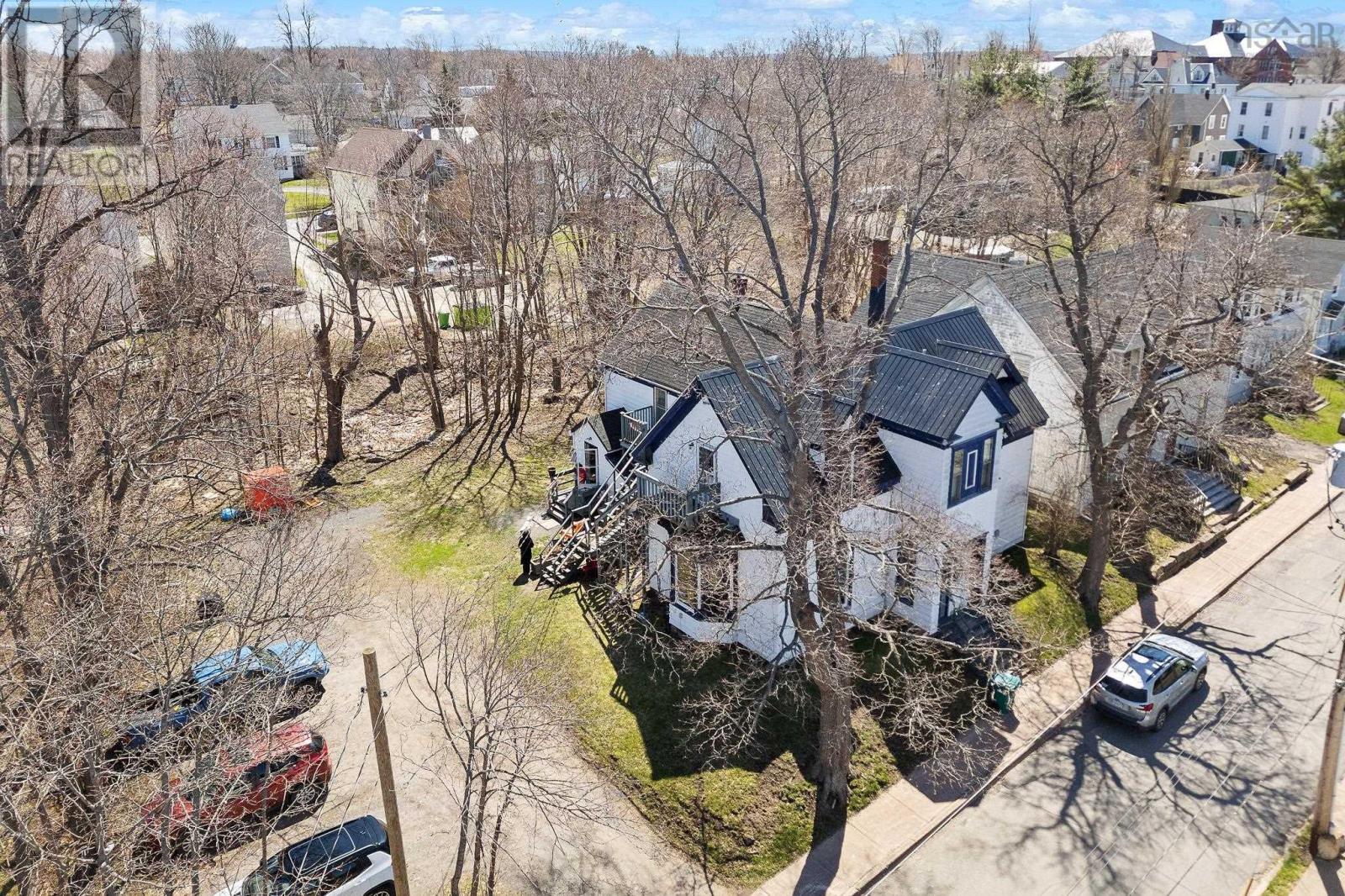 220 James Street, New Glasgow, Nova Scotia  B2H 2Z1 - Photo 3 - 202510039