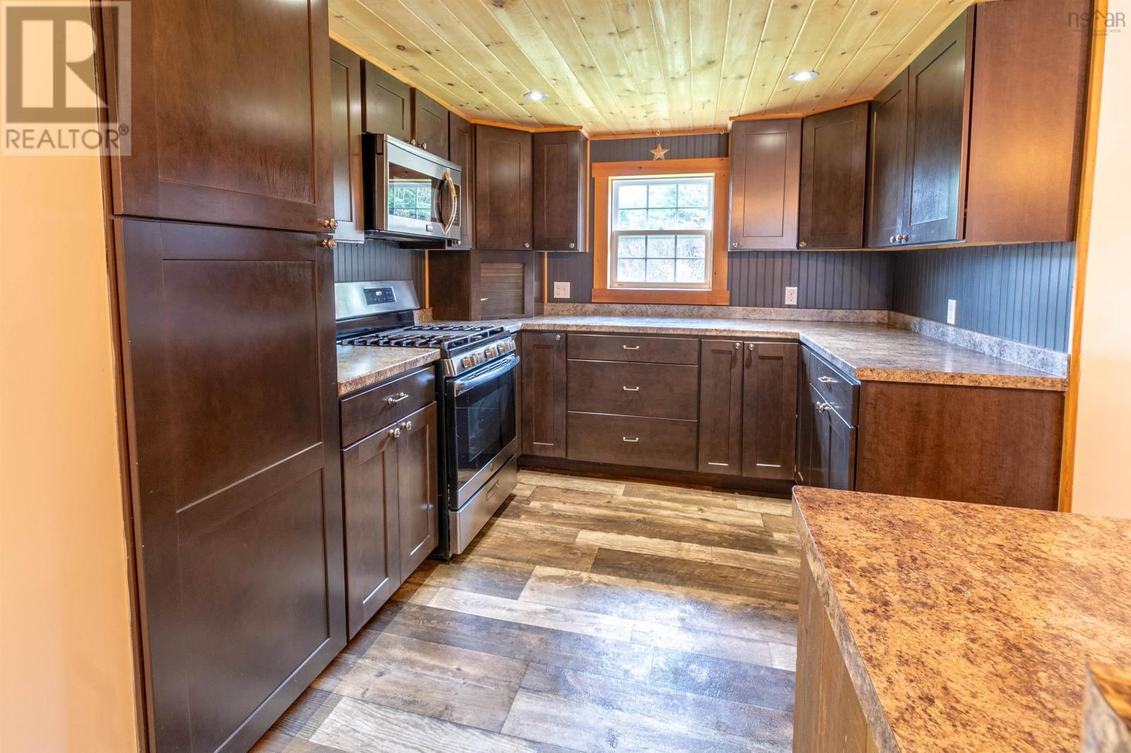 352 Bear Point Road, Bear Point, Nova Scotia  B0W 3B0 - Photo 9 - 202510152