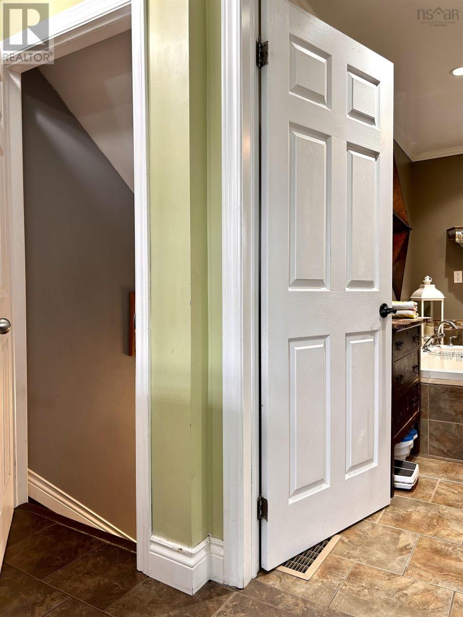 60 Cowan Street, Springhill, Nova Scotia  B0M 1X0 - Photo 16 - 202510372
