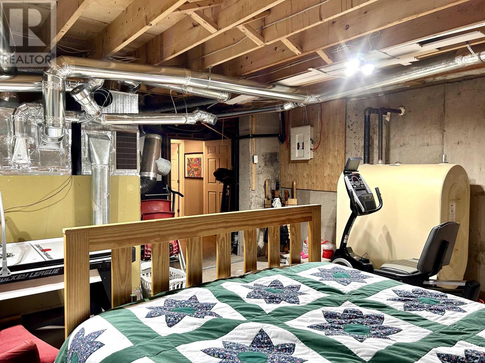 60 Cowan Street, Springhill, Nova Scotia  B0M 1X0 - Photo 45 - 202510372