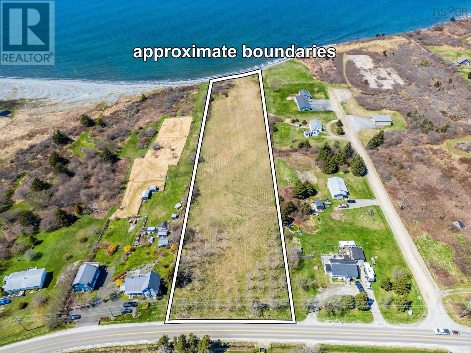 Lot No.1 Highway, grosses coques, Nova Scotia