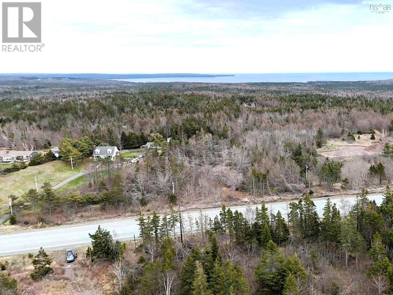 Louisbourg Highway, catalone, Nova Scotia