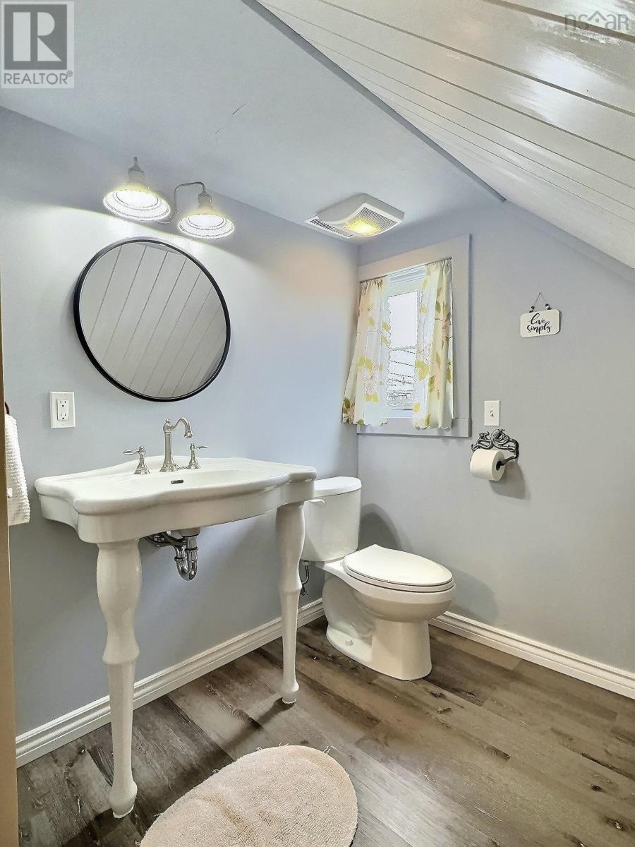 15491 Cabot Trail Road, Chéticamp, Nova Scotia  B0E 1H0 - Photo 21 - 202511032