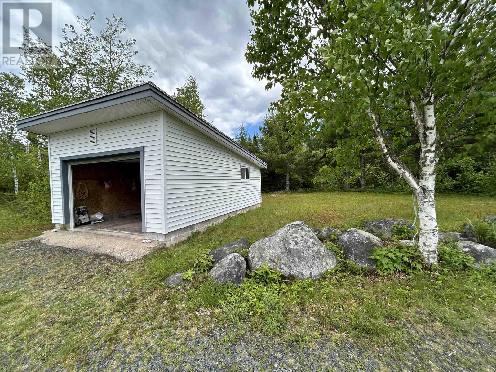 87 Somerset Drive, East Sable River, Nova Scotia  B0T 1V0 - Photo 26 - 202511109