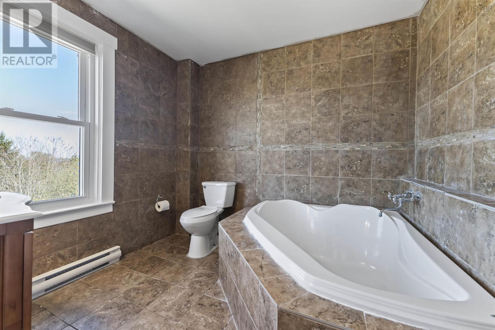 3400 Highway 3, East Chester, Nova Scotia  B0J 1J0 - Photo 43 - 202511139