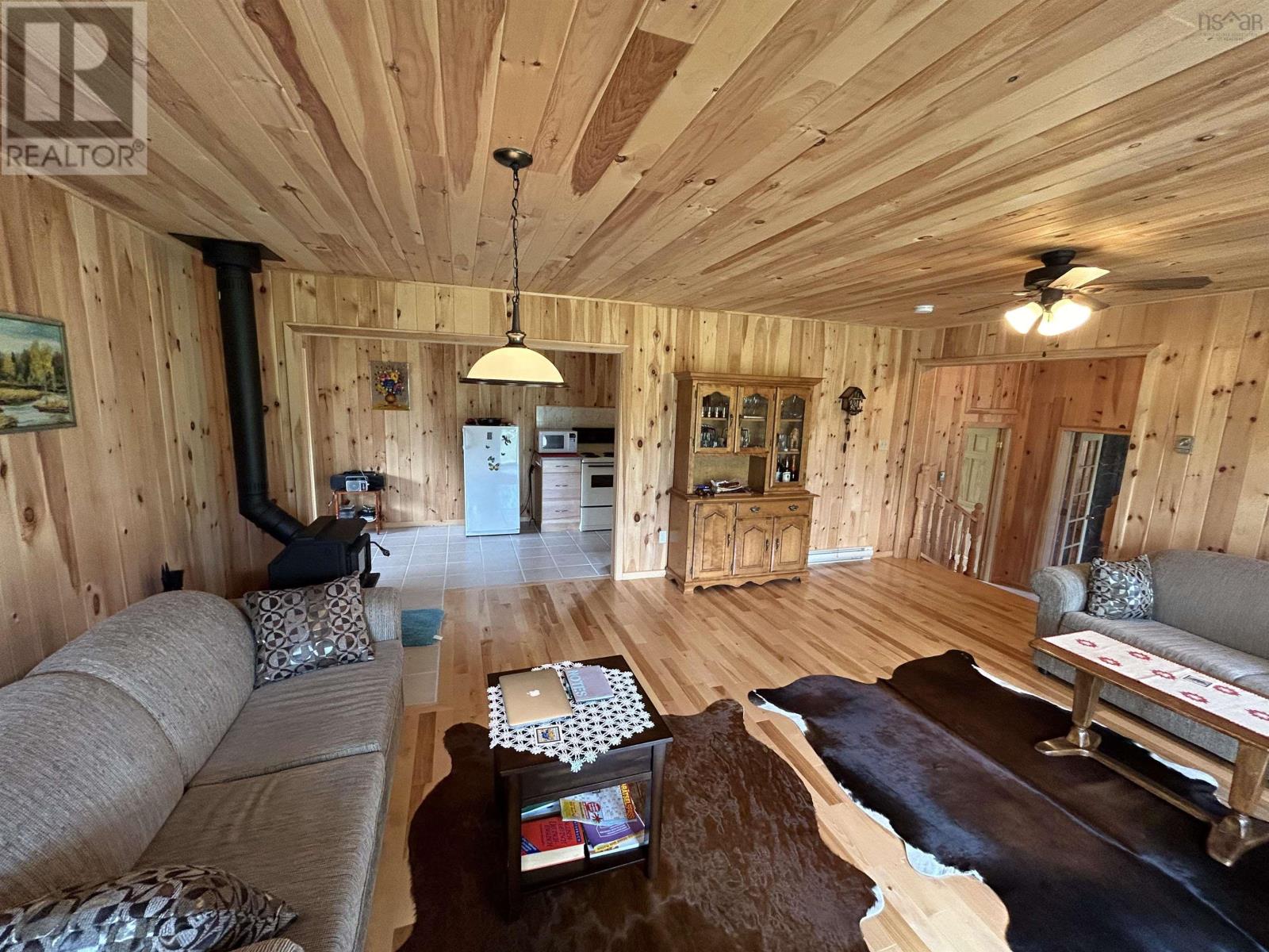 87 Somerset Drive, East Sable River, Nova Scotia  B0T 1V0 - Photo 11 - 202511180