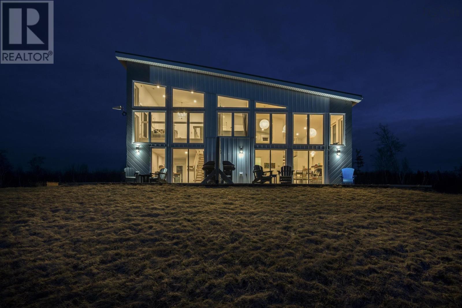 83/85 Russia Road, Harbourville, Nova Scotia  B0P 1E0 - Photo 1 - 202511307