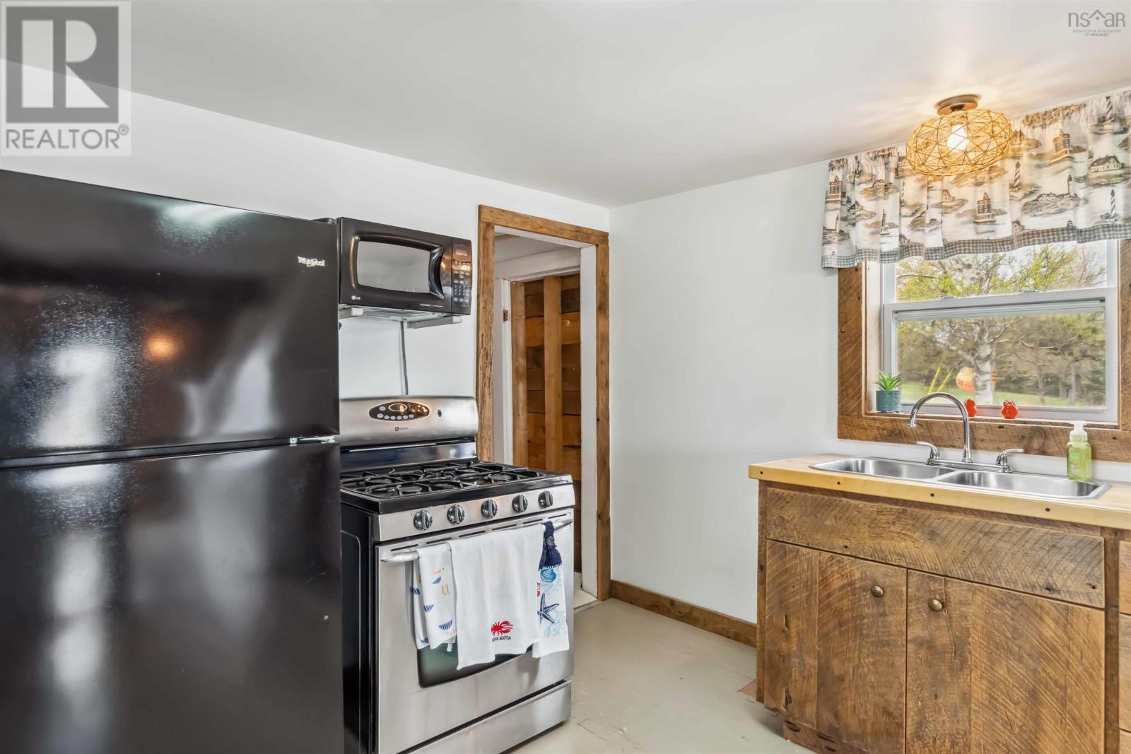 4653 Black Rock Road, Canada Creek, Nova Scotia  B0P 1V0 - Photo 18 - 202511523