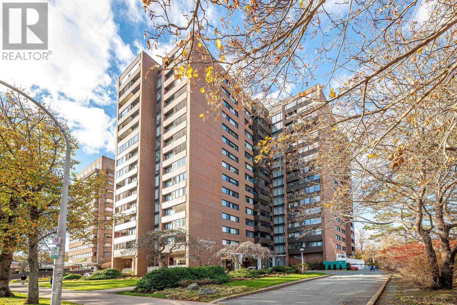 210 5959 Spring Garden Road, Halifax, Nova Scotia  B3H 1Y5 - Photo 2 - 202511639