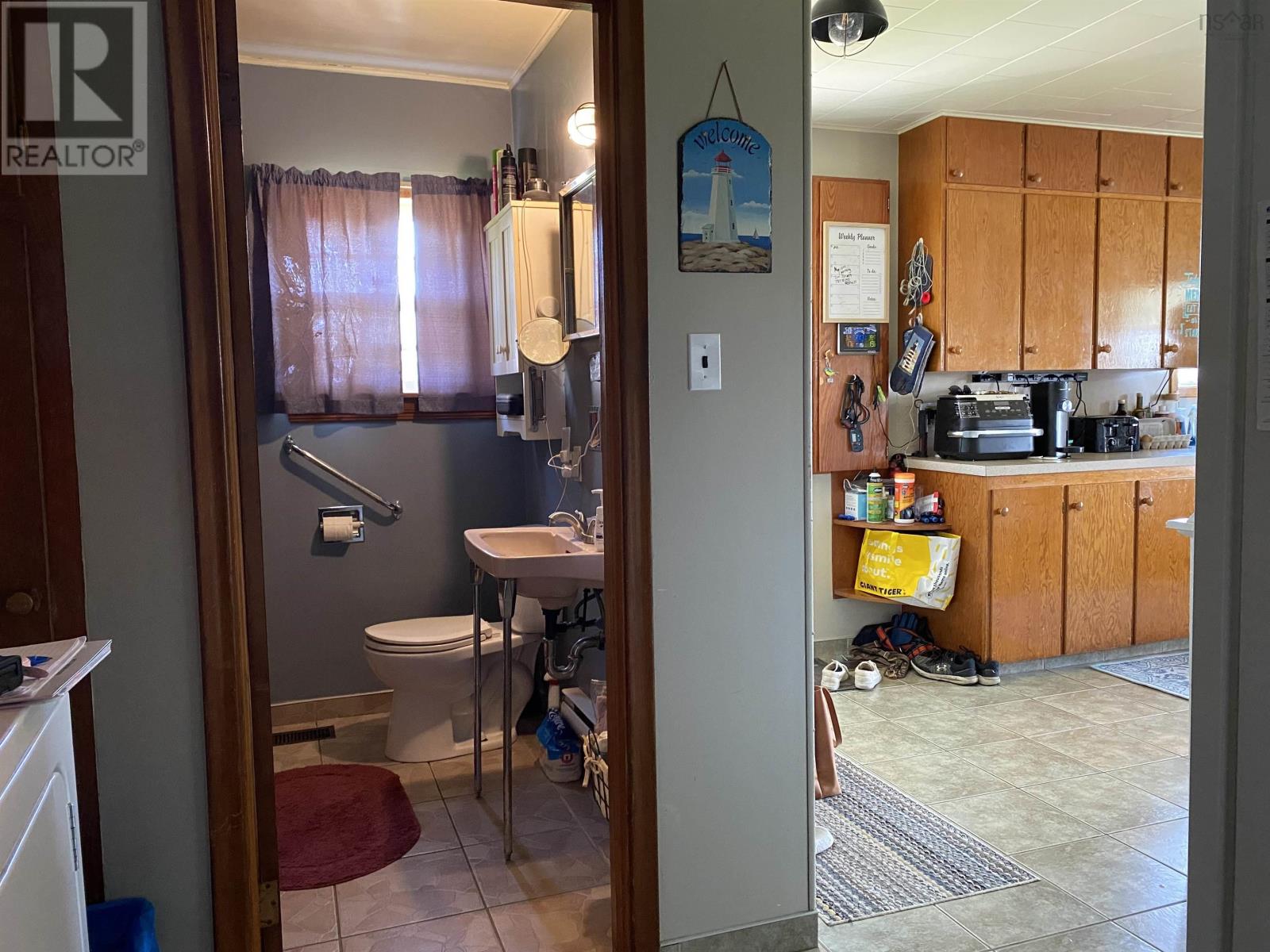 8394 Highway 3, Port Mouton, Nova Scotia  B0T 1T0 - Photo 18 - 202511792