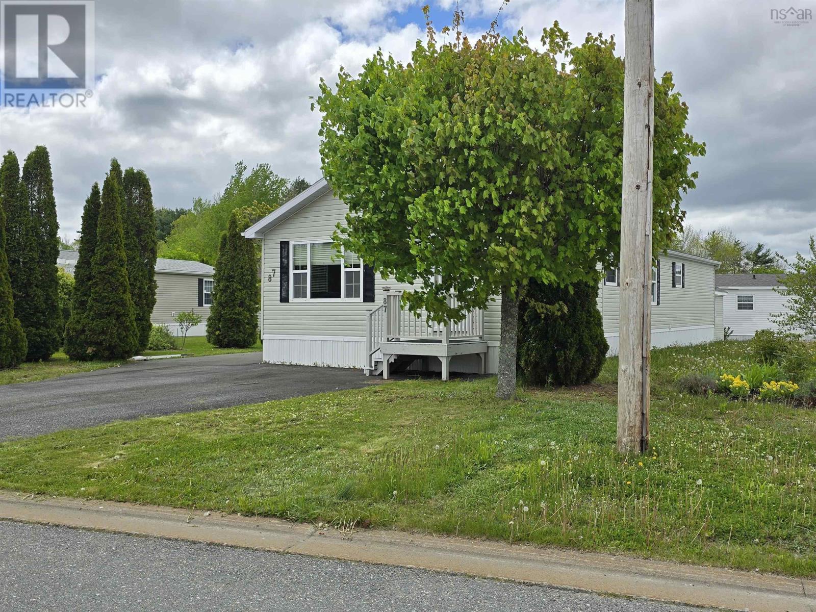 87 Haven Drive, Bridgewater, Nova Scotia  B4V 4C5 - Photo 3 - 202511846