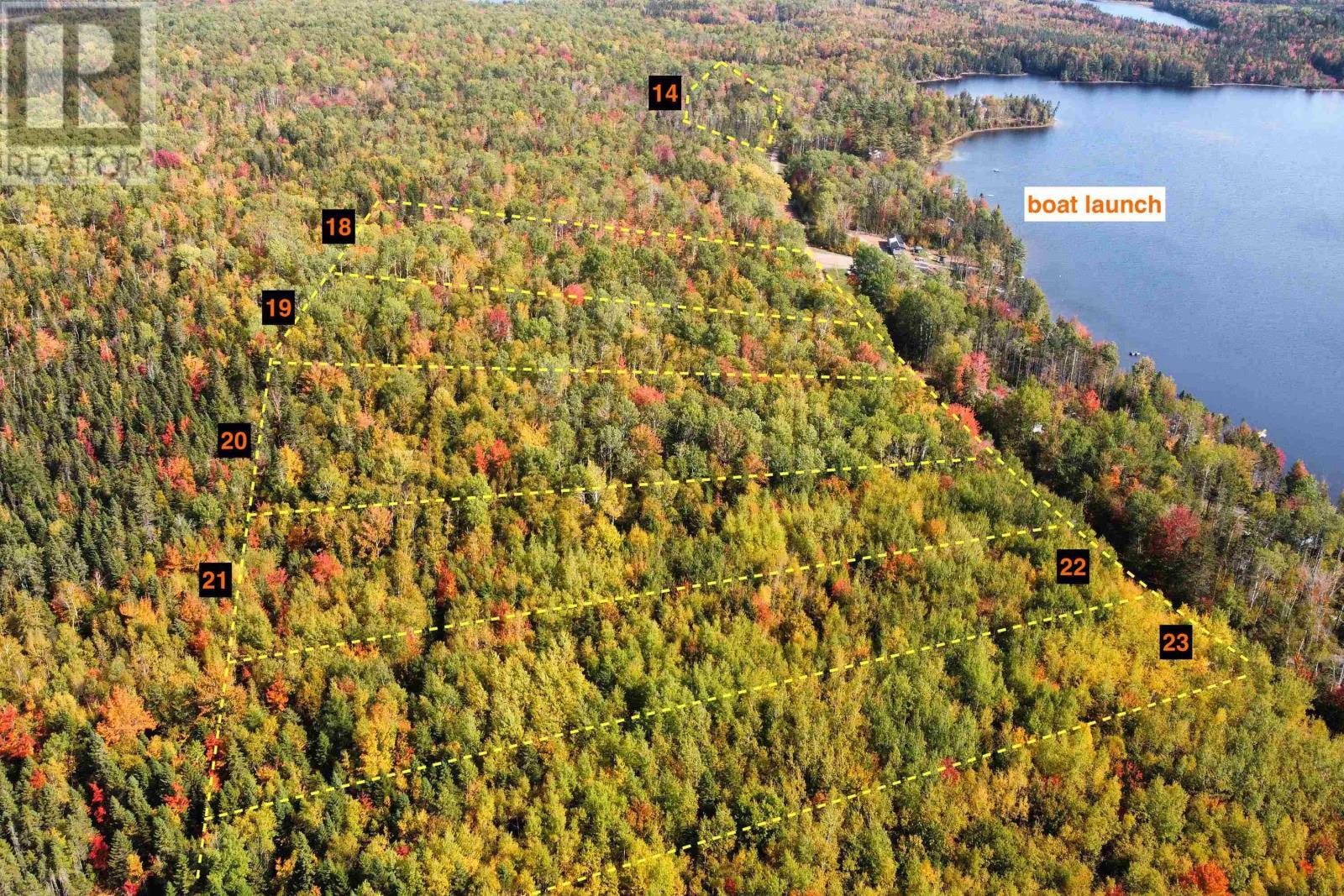 19 Black Lake Road, Black Lake, Nova Scotia  B0M 1X0 - Photo 4 - 202511854