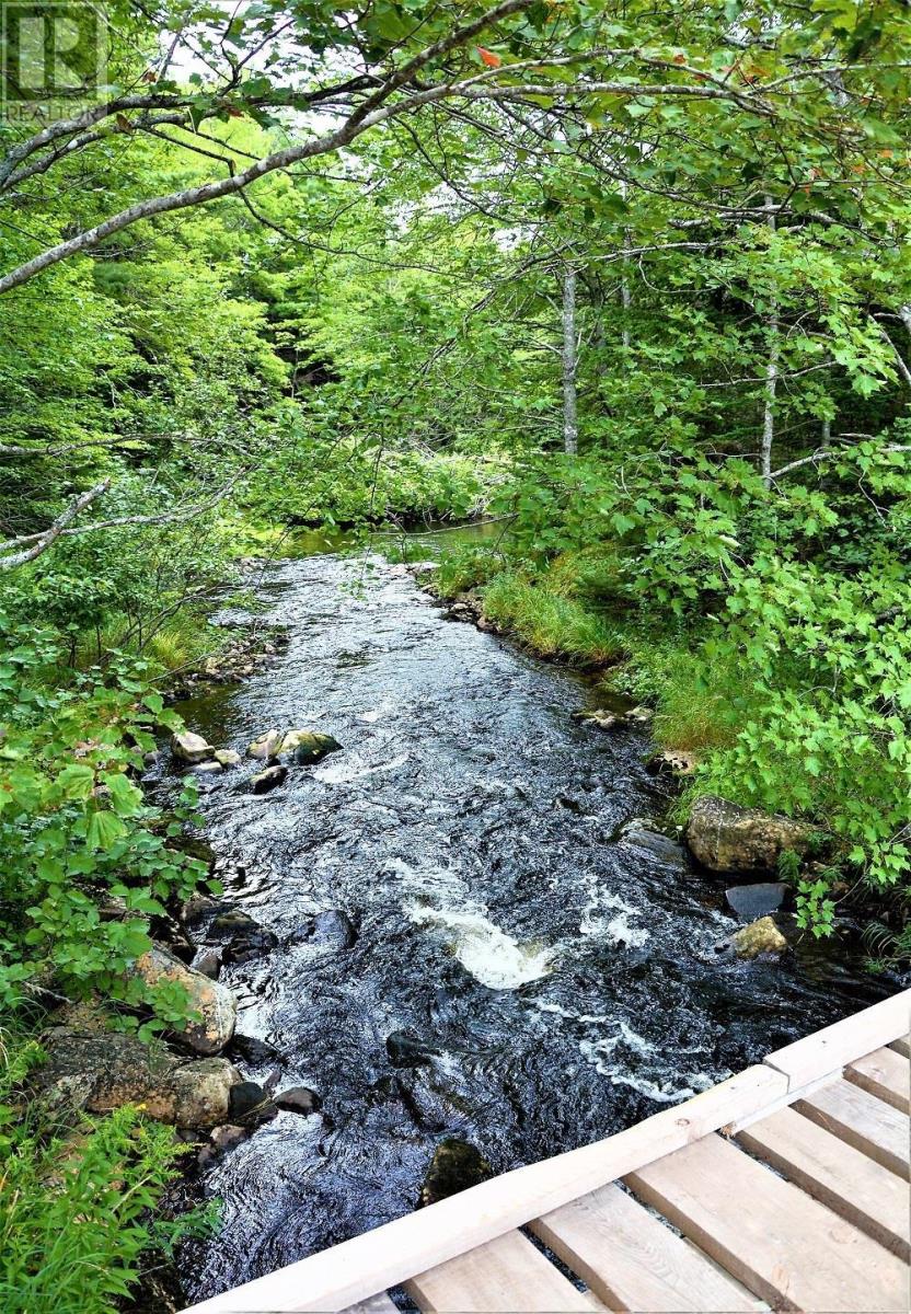 124 Grandview Terrace, East Uniacke, Nova Scotia  B0N 1Z0 - Photo 3 - 202512212