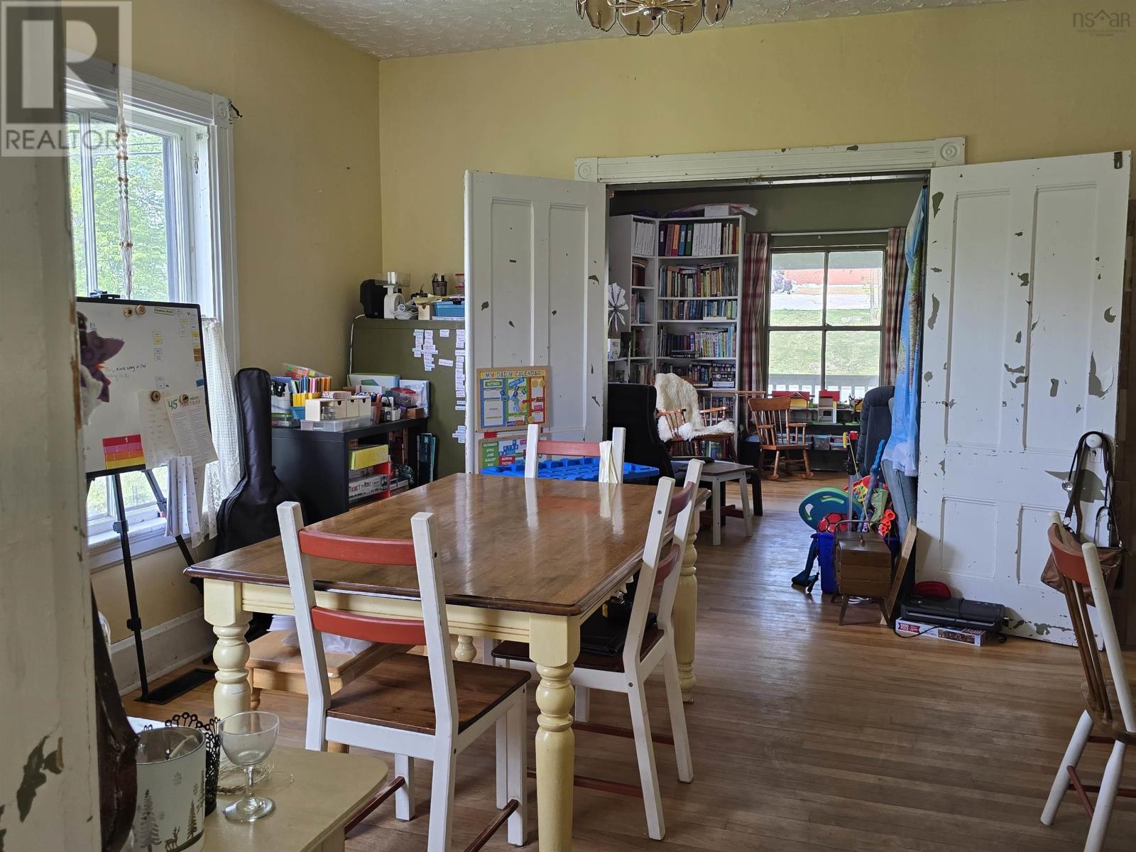 63 Elm Street, Bridgewater, Nova Scotia  B4V 2V5 - Photo 14 - 202512438