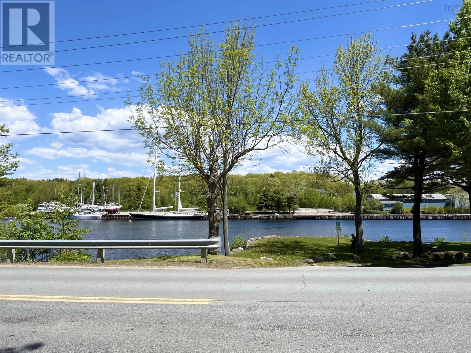 8 Pine Street, bridgewater, Nova Scotia