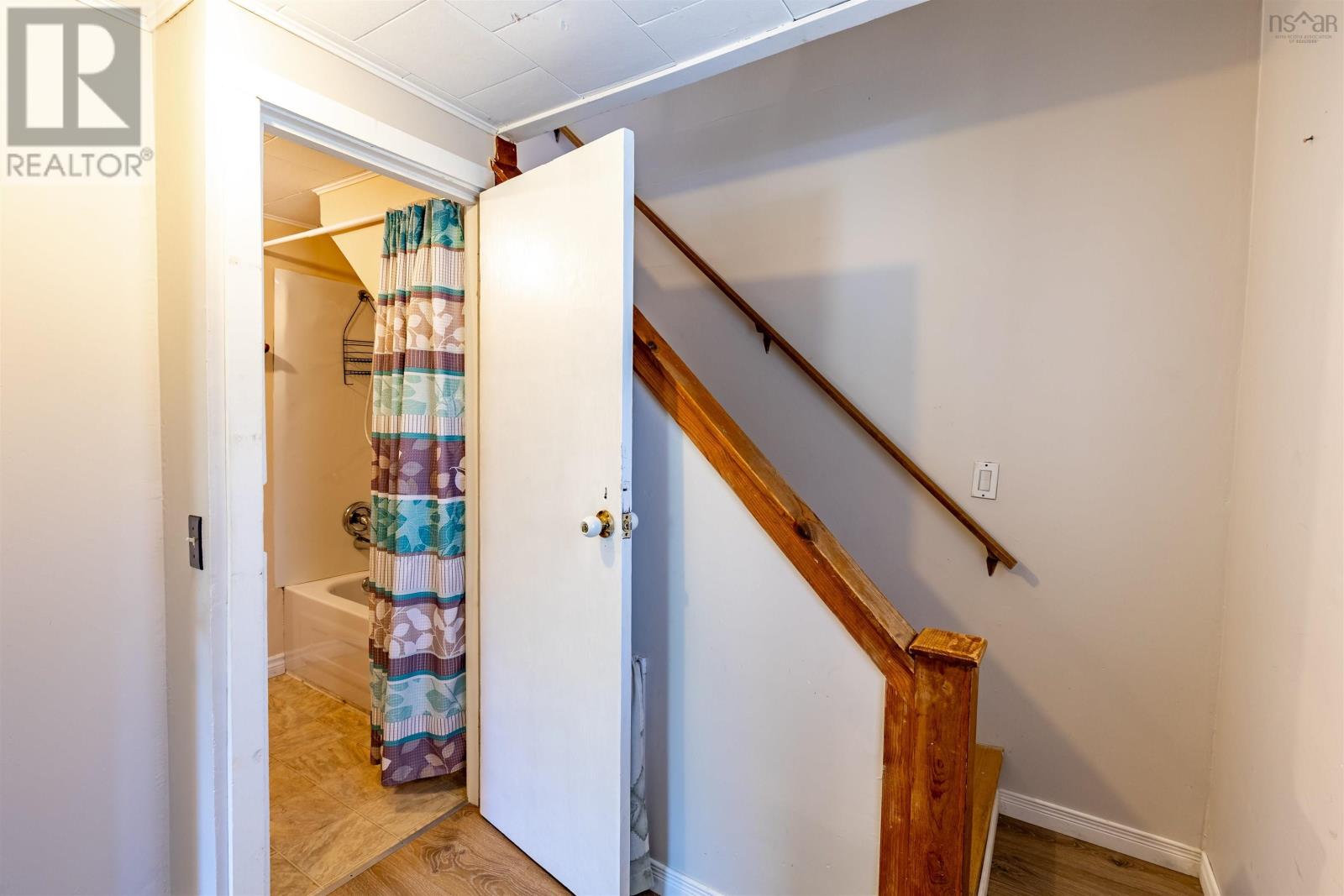 147 Chemin Des Cottreau Road, Wedgeport, Nova Scotia  B0W 3P0 - Photo 15 - 202512823