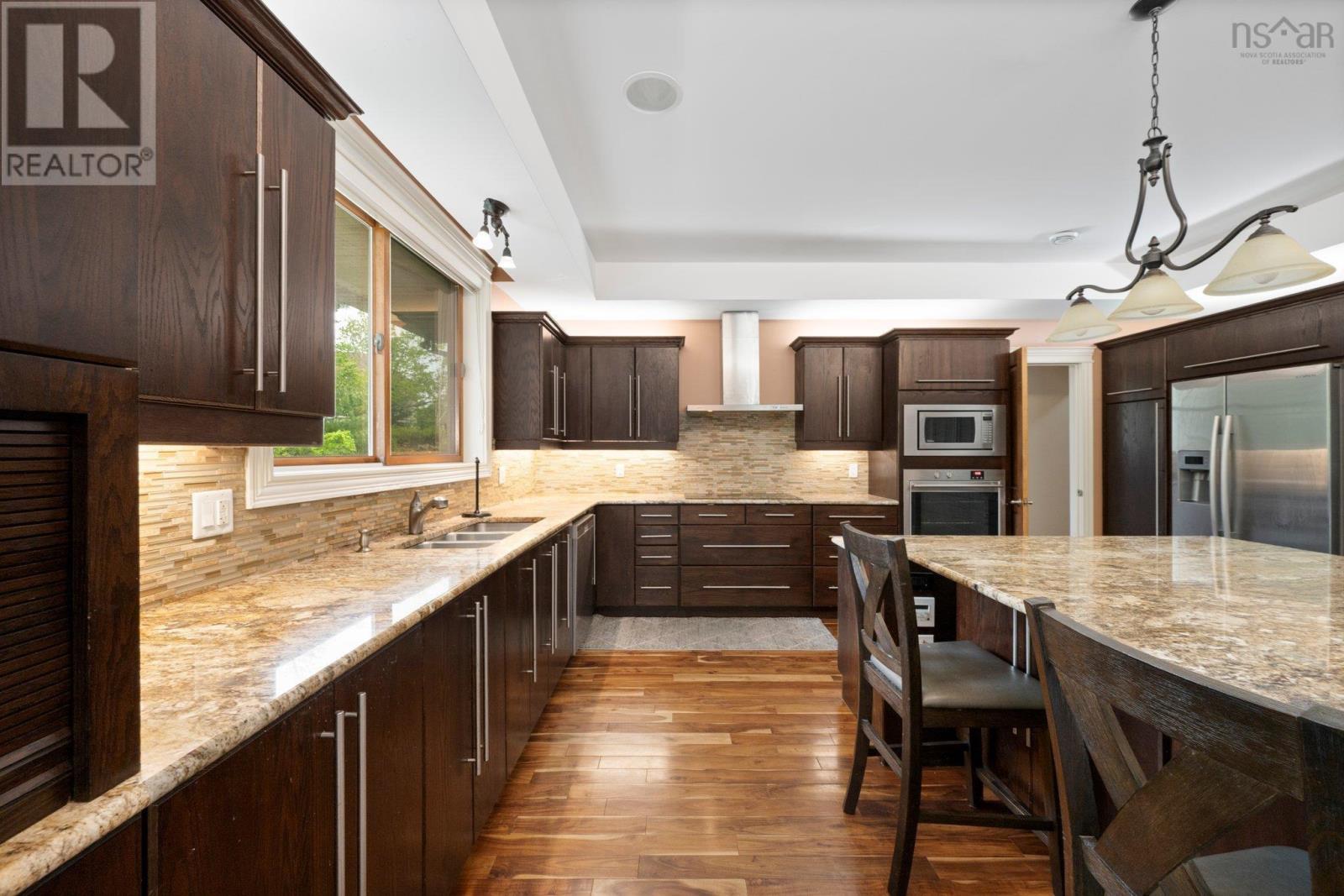 72 Worthington Place, Bedford, Nova Scotia  B4A 0C5 - Photo 9 - 202513163